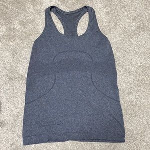Swiftly Tech Racerback Tank Top 2.0 
Race Length